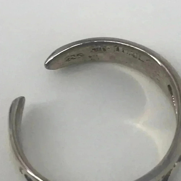 925 STAMPED STERLING SILVER FOOT PRINTS BEACH INSPIRED TOE RING SIZE XS - Picture 2 of 10